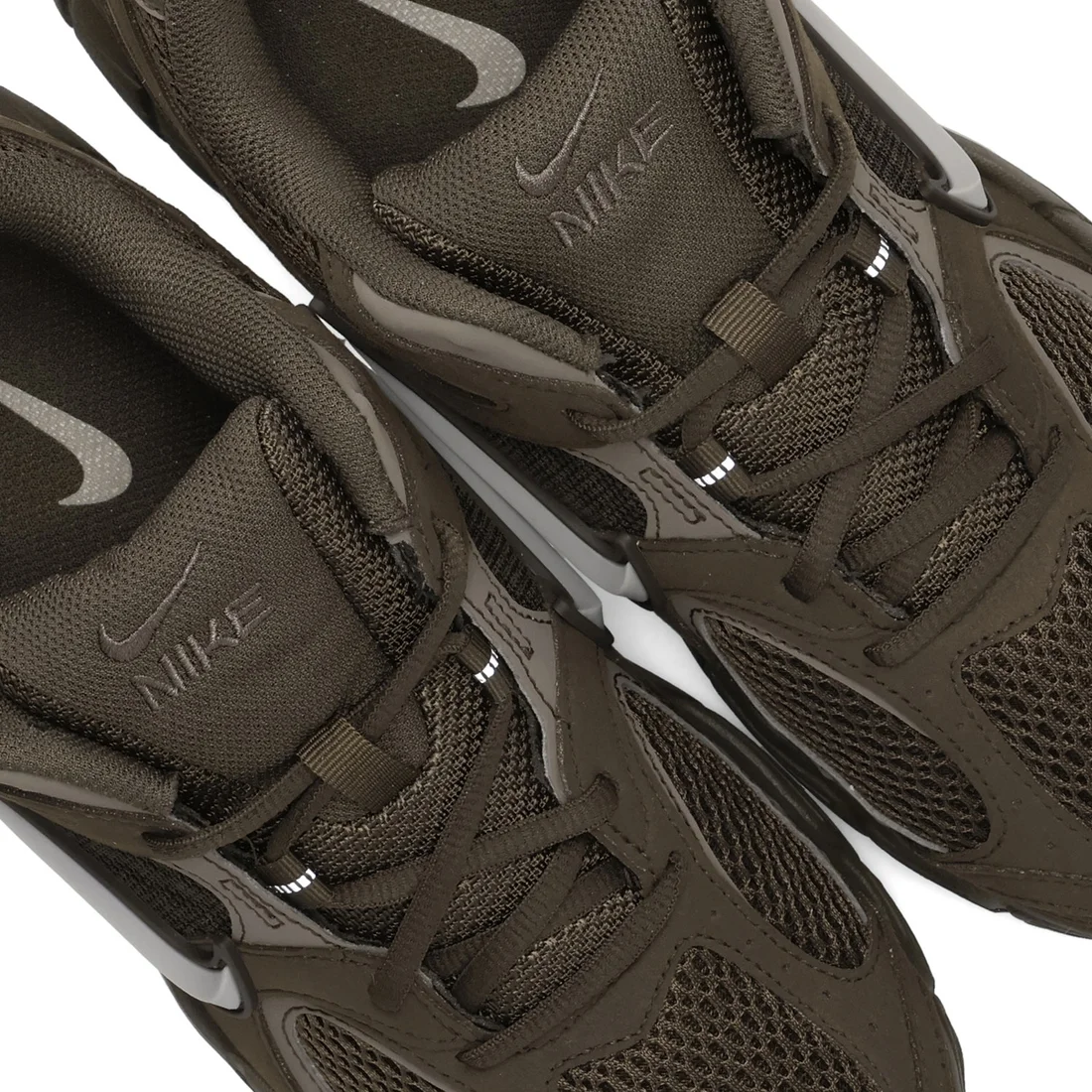 TENIS MASCULINO NIKE NIKE V5 RNR SUEDE – foto 6